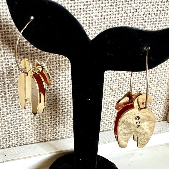 Vintage Edgar Berebi Red Enameled Cat Gold Tone Hoop Earrings - Picture 2 of 2